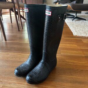 Hunter Carnaby Boa Snake Print Tall Boots - Size 8